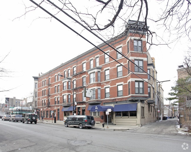 Building Photo - 1000 W Armitage Ave