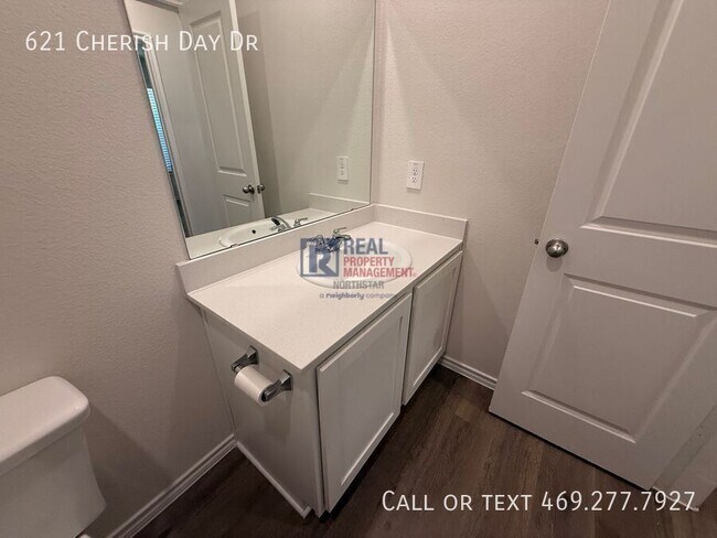 Building Photo - 621 Cherish Day Dr