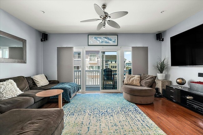 Building Photo - 114 69th St