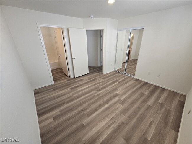 Building Photo - 10448 Processor Ct