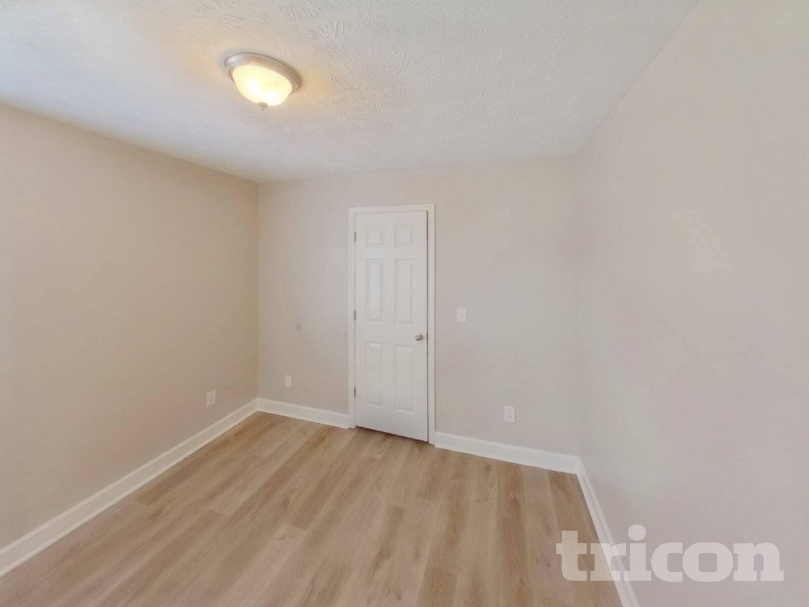 Building Photo - 1024 Stratus Dr