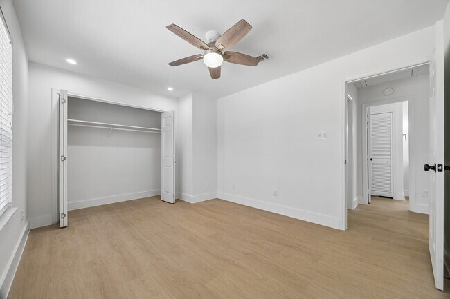 Building Photo - 20806 Westgreen Ct
