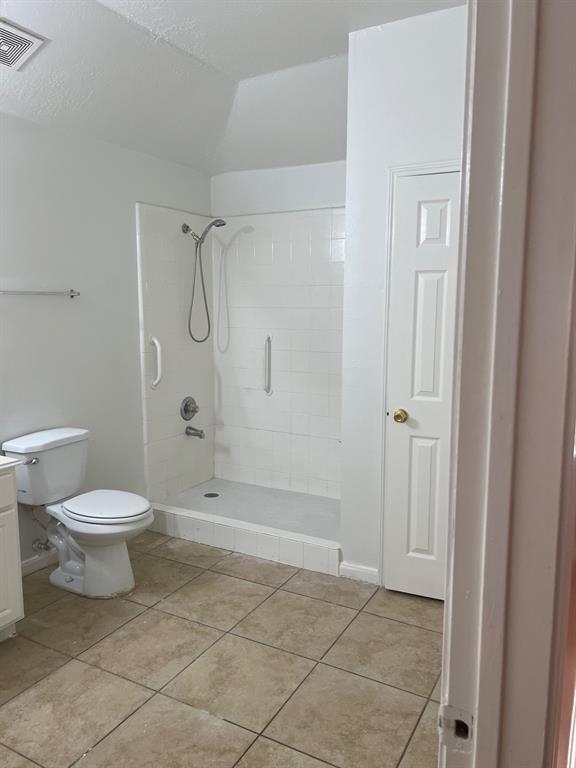 Building Photo - 9642 Weldridge Dr