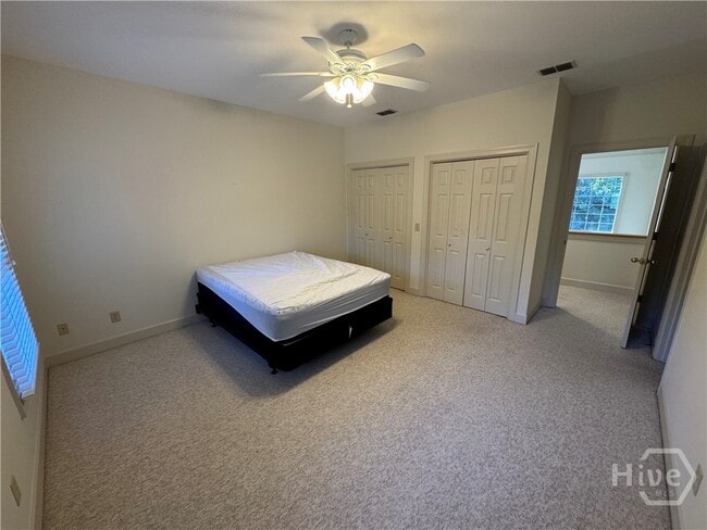 Building Photo - 2 Wakefield Pl