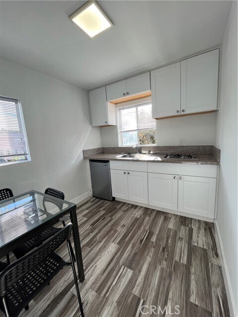 Building Photo - 4606 Melbourne Ave