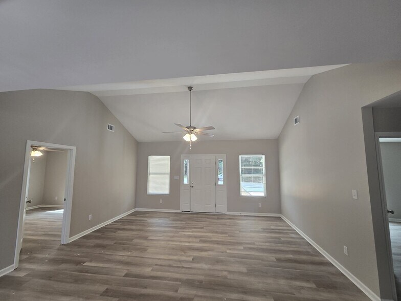Building Photo - 4849 Wilson Rd