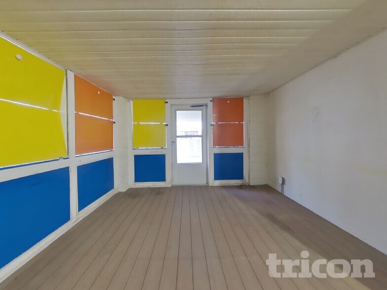 Building Photo - 1614 Thomas Rd