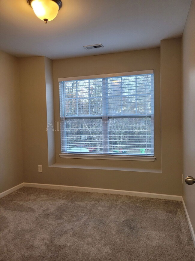 Building Photo - 317 Port Haven Dr