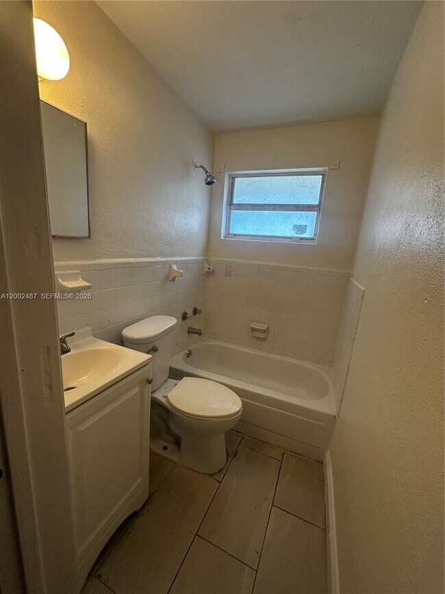 Building Photo - 11862 SW 212th St