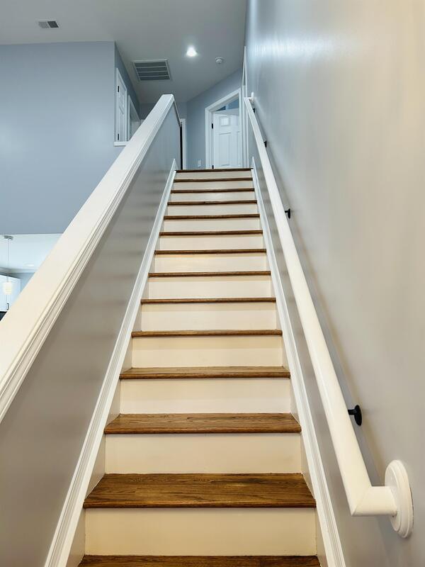 Building Photo - 305 Claybrooke Dr