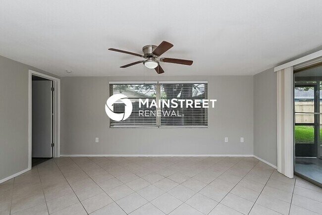 Building Photo - 3 Bedroom Pet-Friendly Home in PORT RICHEY, FL with Main Street Renewal