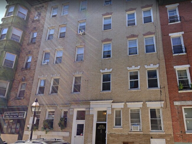 Primary Photo - 162 Endicott St