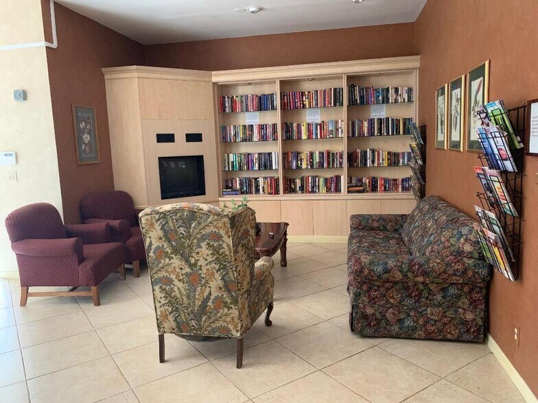 Building Photo - 2636 Mango Creek Ln