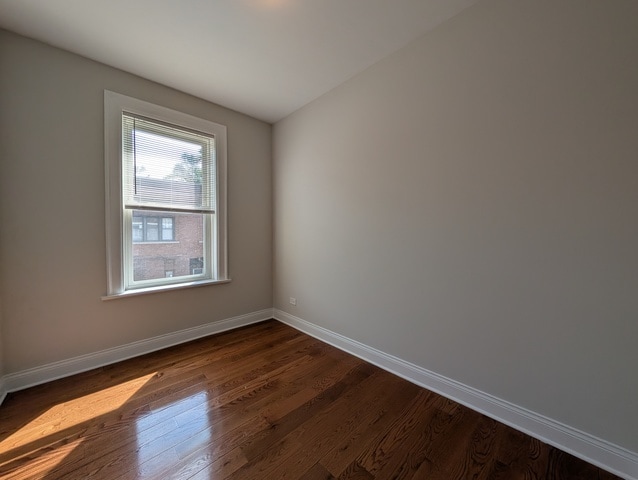 Building Photo - 3048 N Milwaukee Ave