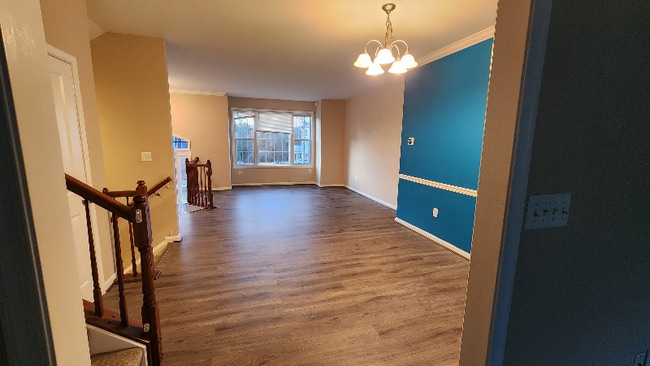 Building Photo - 25146 Harpenden Terrace