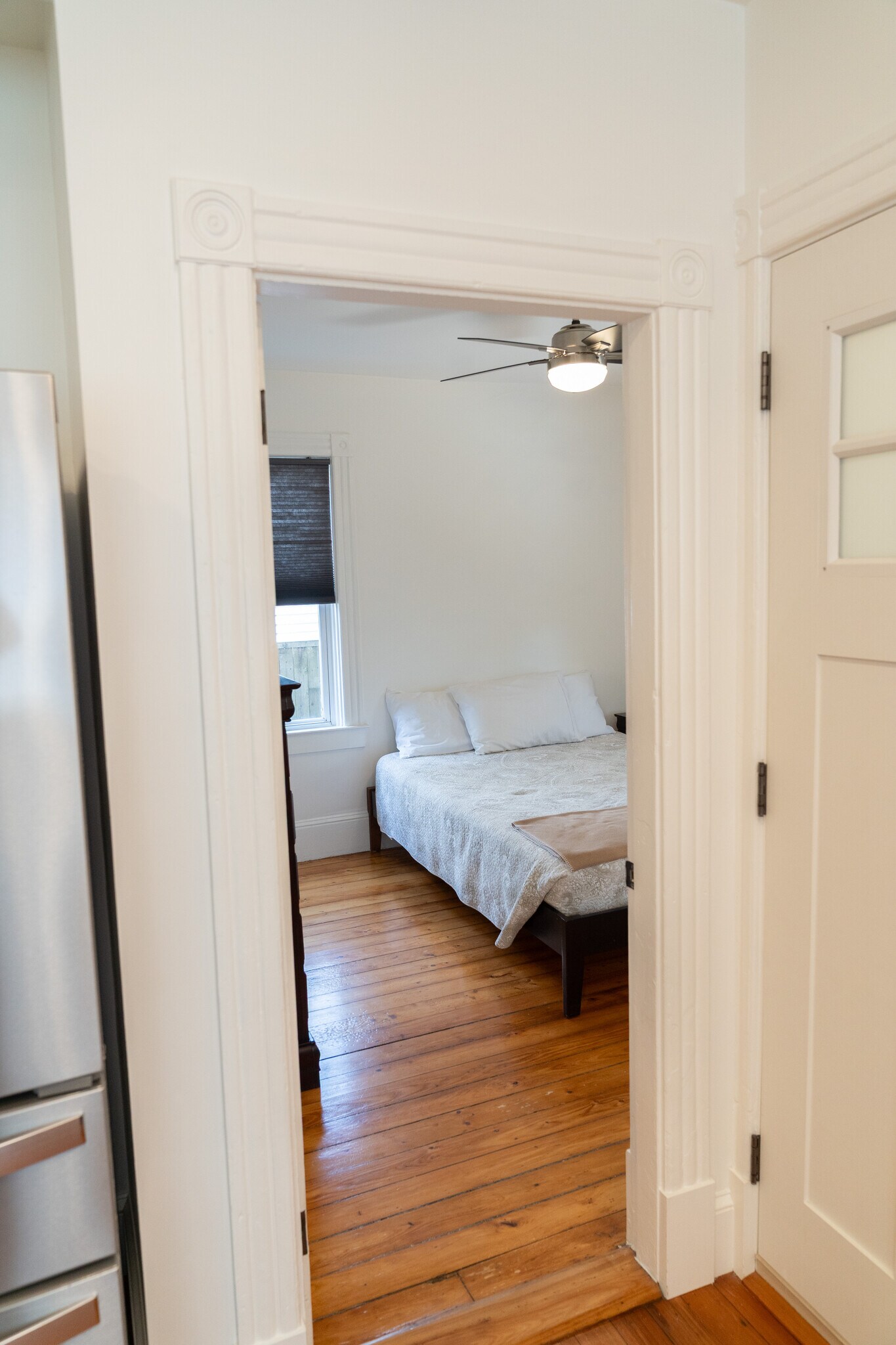 Back Bed 1 - 9 Tyler St