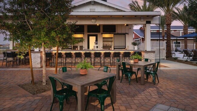 Building Photo - 11806 N Loma Linda St