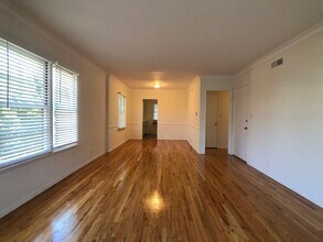 Building Photo - Bright, Spacious 2Bd 1Ba Unit within walking distance of UCLA and Westwood Village