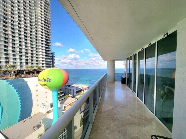 Building Photo - 1800 S Ocean Dr