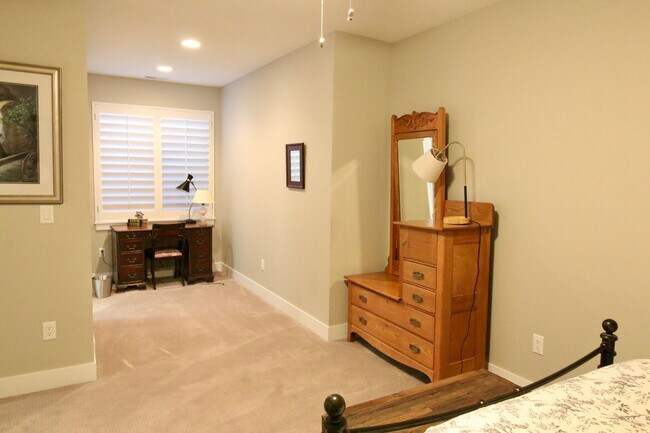 Building Photo - Lovely Home For Rent In Highland, UT