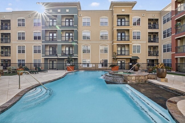 Building Photo - 1711 Old Spanish Trl