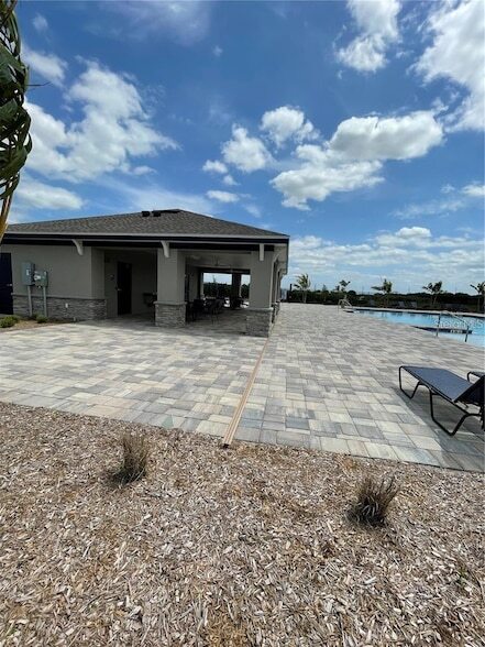 Building Photo - 1195 Tyler Lp