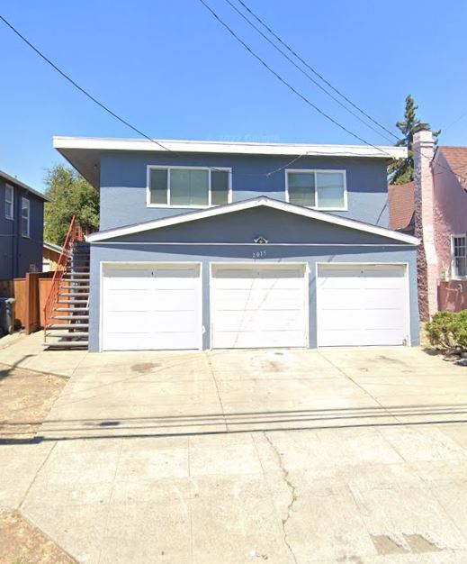 Building Photo - 2015 82nd Ave