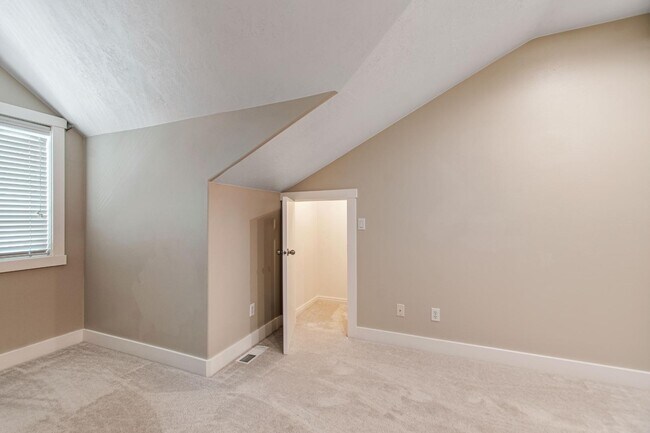 Building Photo - 1313 S 1260 W