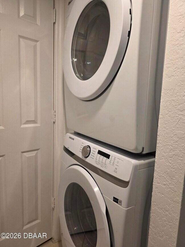 Building Photo - 11453 NW 39th Ct