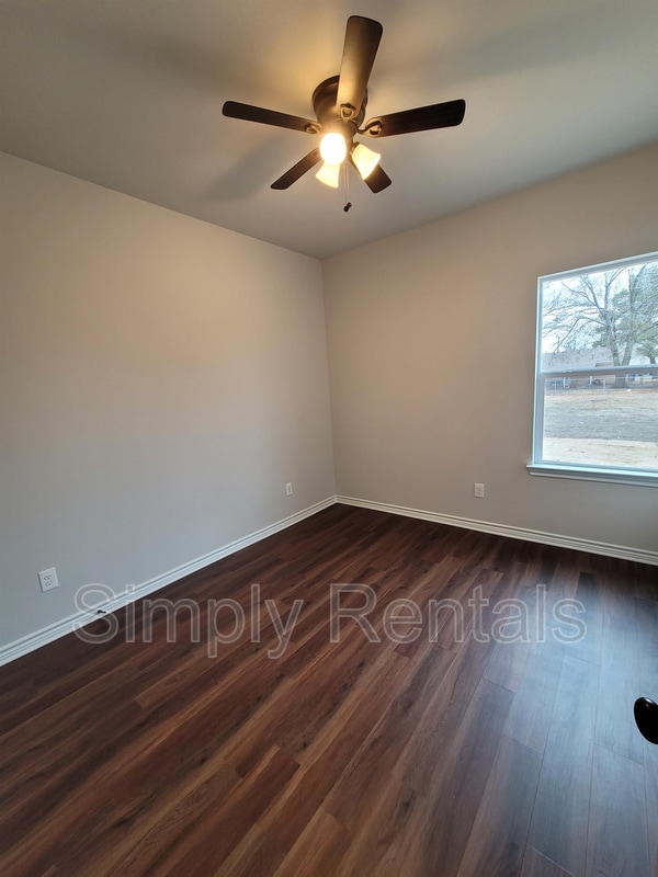 Building Photo - Shelby Ave 3413