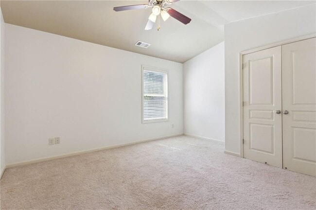 Building Photo - 655 Township Cir