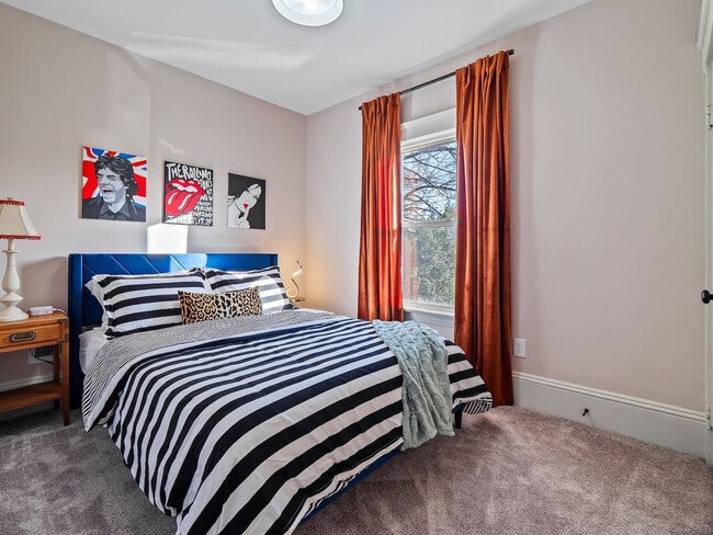 Building Photo - 6110 Ellen Ave