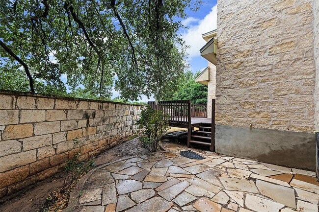 Building Photo - 2908 Arbor Ct