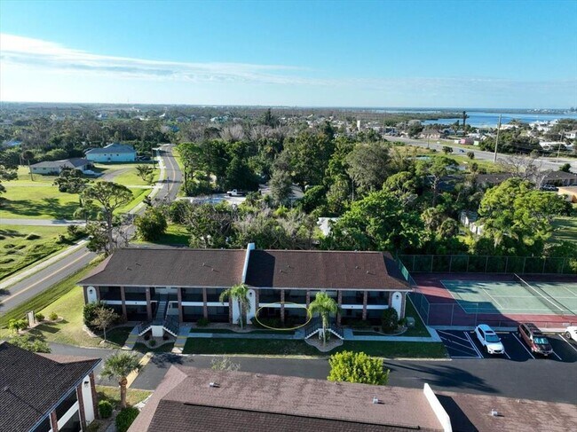 Building Photo - 1531 Placida Rd