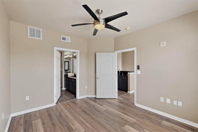 Building Photo - 330 Las Colinas Blvd E