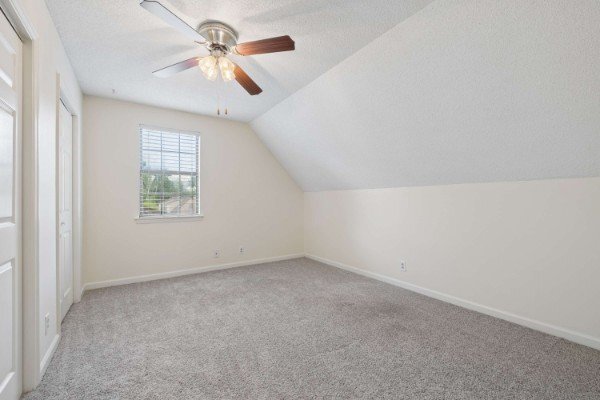 Building Photo - 1404 Quail Run