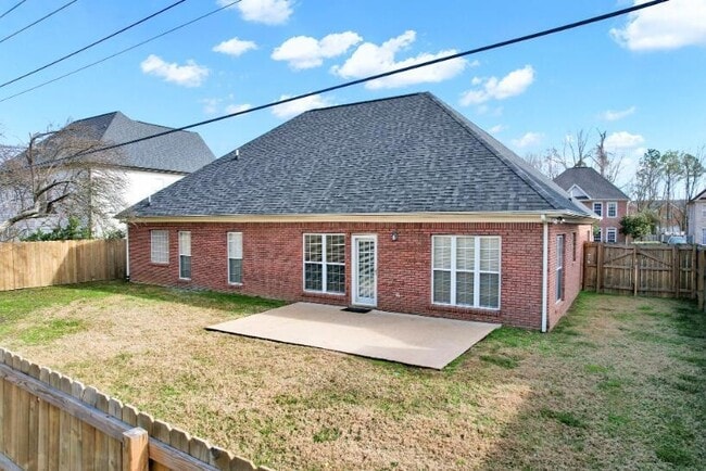 Building Photo - 1907 Igou Pl Dr