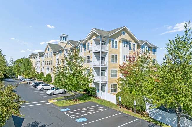 Building Photo - Lynnfield Commons