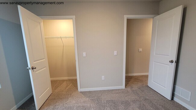 Building Photo - Contemporary Comfort: A Four-Bedroom Haven with Modern Flourish w/ 3 CAR GARAGE