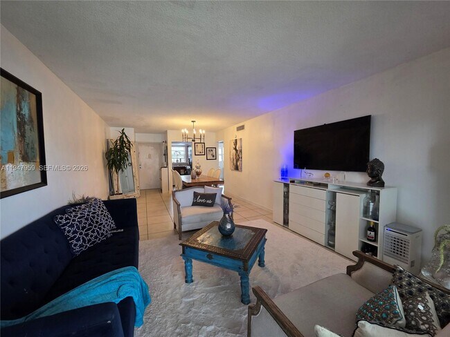 Building Photo - 7424 SW 82nd St