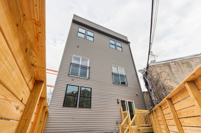 Building Photo - Brand New Apartments in Fishtown