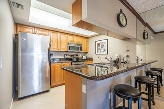 Building Photo - 622 Waterside Dr