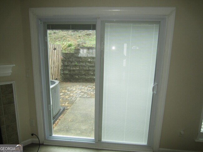 Building Photo - 4036 Oak Glenn Dr