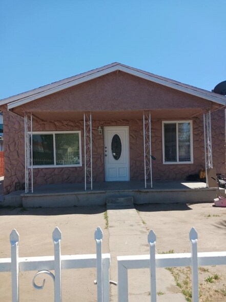 Primary Photo - 1616 E 87th St
