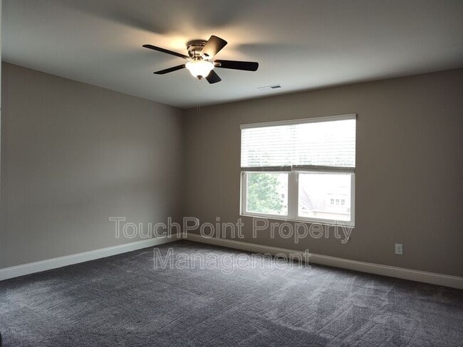 Building Photo - 9415 Segundo Ln