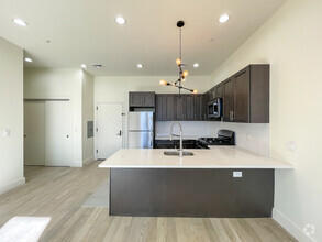 Kitchen - 604 Bloomfield