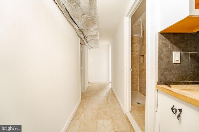 Building Photo - 3809 Ventnor Ave