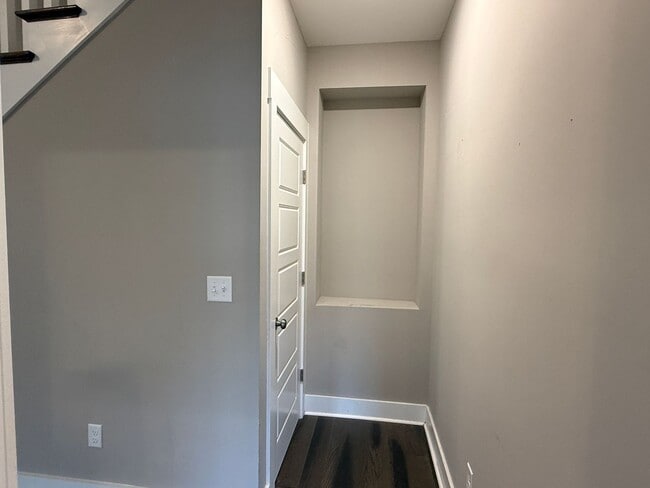 Building Photo - Beautiful Craftsman Style 2 Story Home in Parkerson`s Mill