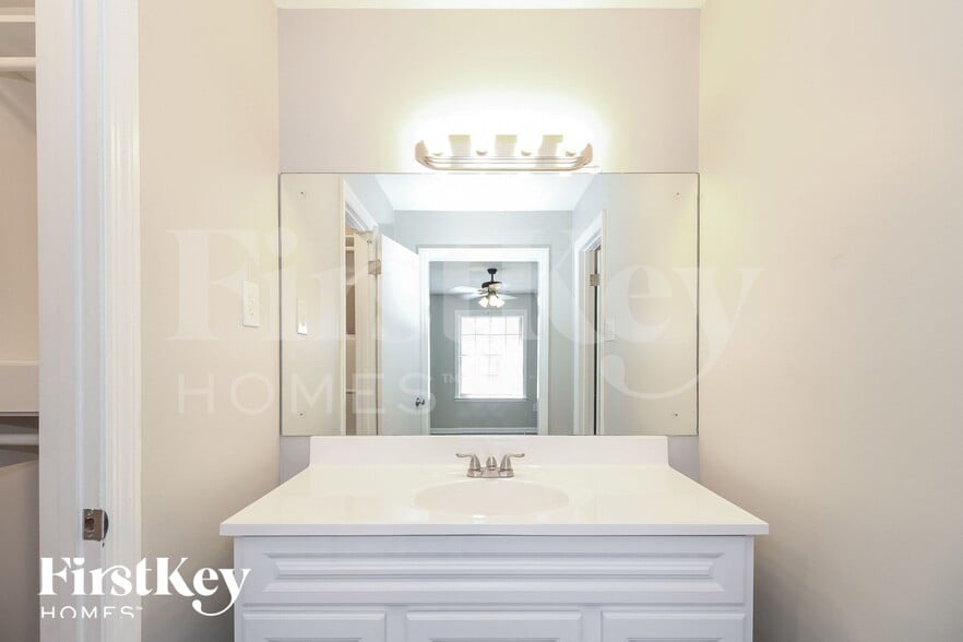 Building Photo - 3007 Wood Thrush Dr