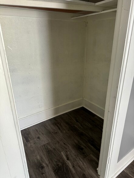 Bedroom 2 Closet - 362 W Scott St